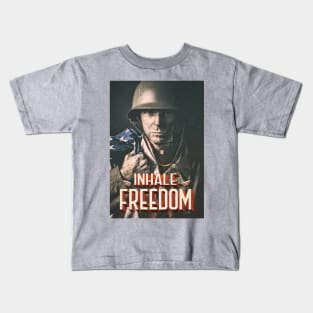 Inhale freedom Kids T-Shirt